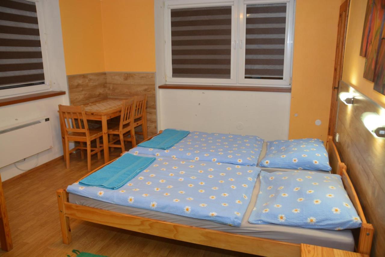 Privat Alexandra Apartment Liptovsky Mikulas Luaran gambar